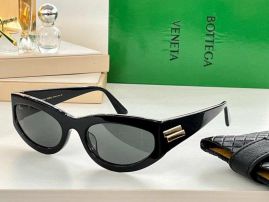 Picture of Bottega Veneta Sunglasses _SKUfw46126032fw